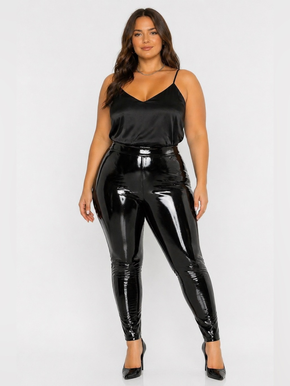 Alice + Olivia Maddox back zip vegan leather legging in black - 10 nwt